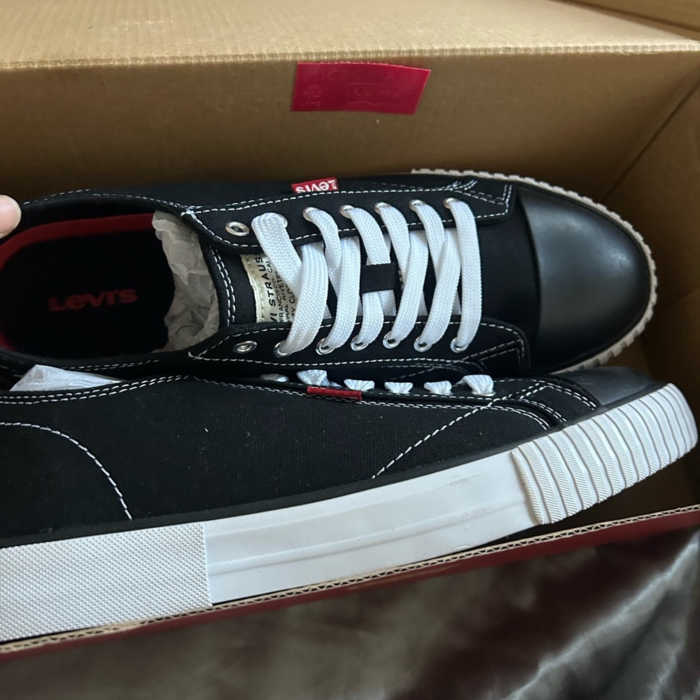 Levi's Black and White Men's Sneakers